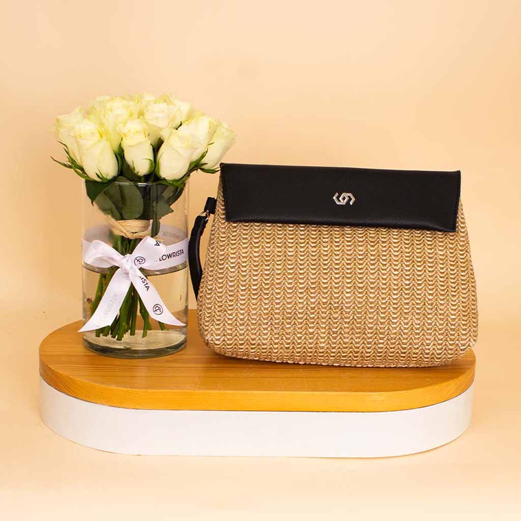 Flowrista Online Flowers Shop Co-Rafya Pouch Black & White Roses Vase