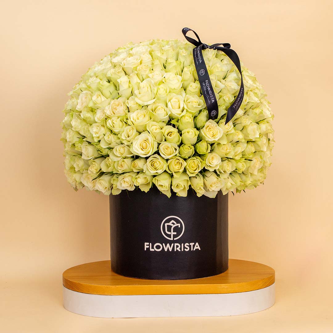 Flowrista Online Flowers Shop Flowrista White Rose Box - 250 Stems