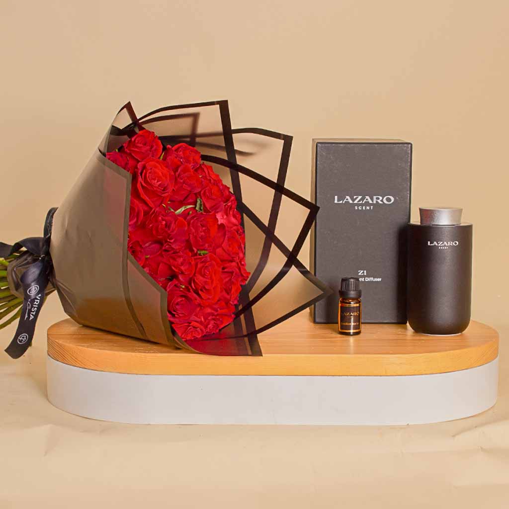 Flowrista Online Flowers Shop Lazaro Z1 Car Scent Diffuser Black and 25 Red Roses