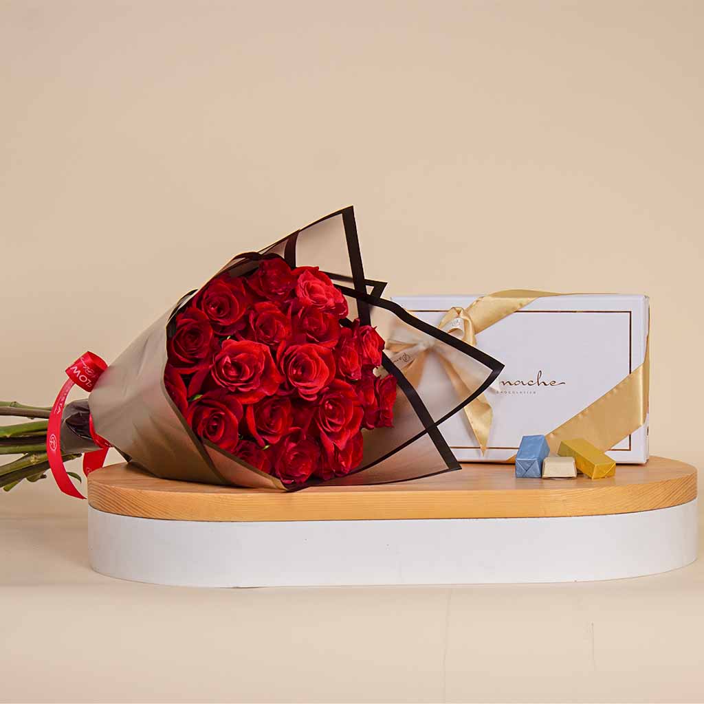 Flowrista Online Flowers Shop Panache Premium Chocolate 500g box with Hand Bouquet of 20 Red Roses