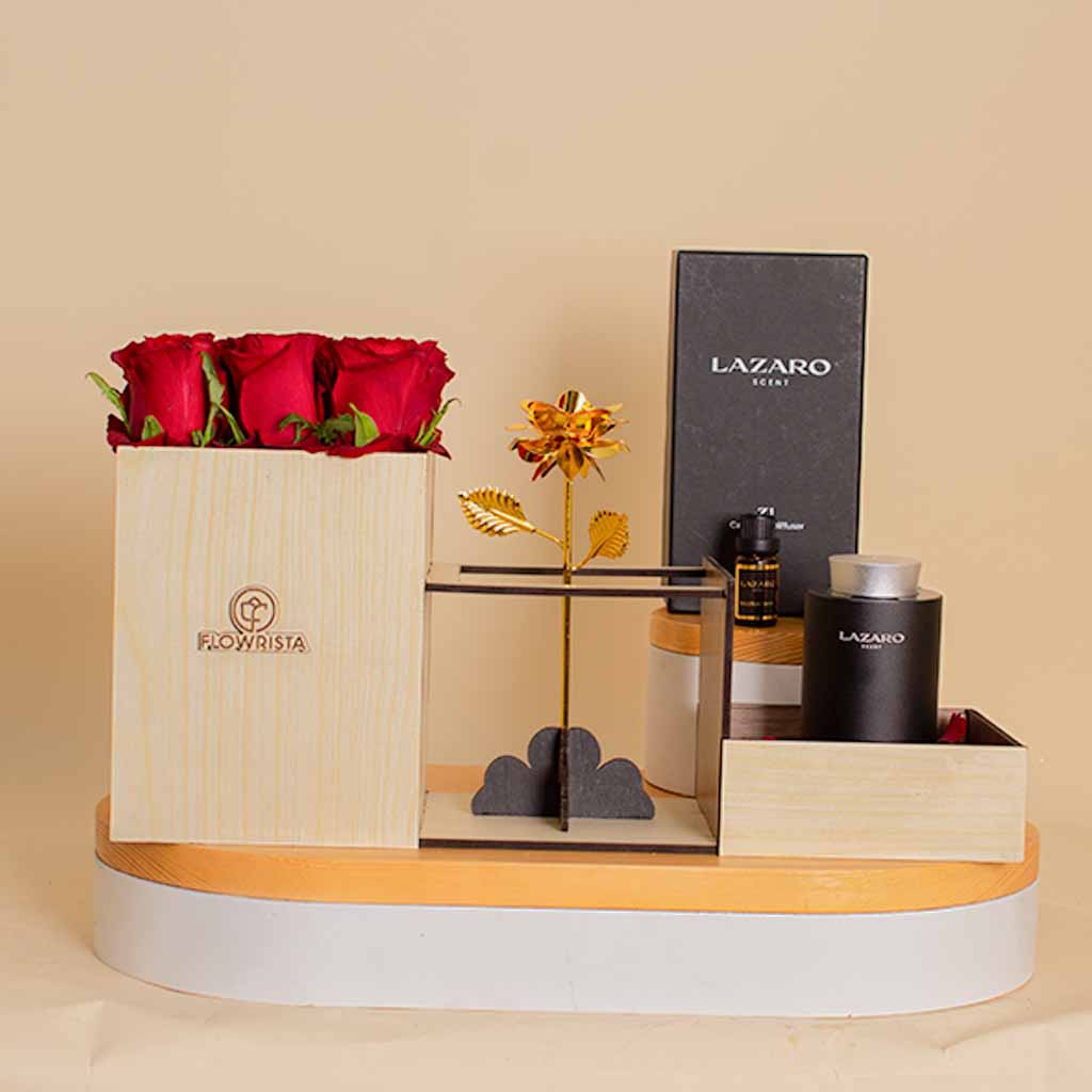 Flowrista Online Flowers Shop Lazaro Z1 Car Scent Diffuser Black and 9 roses and Golden Flower