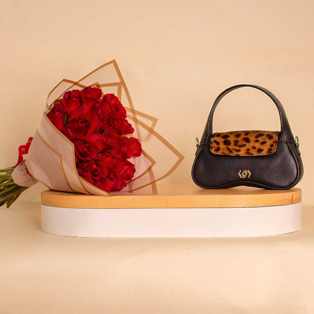 Flowrista Online Flowers Shop Cocan Black Tiger Bag & 20 Red Roses