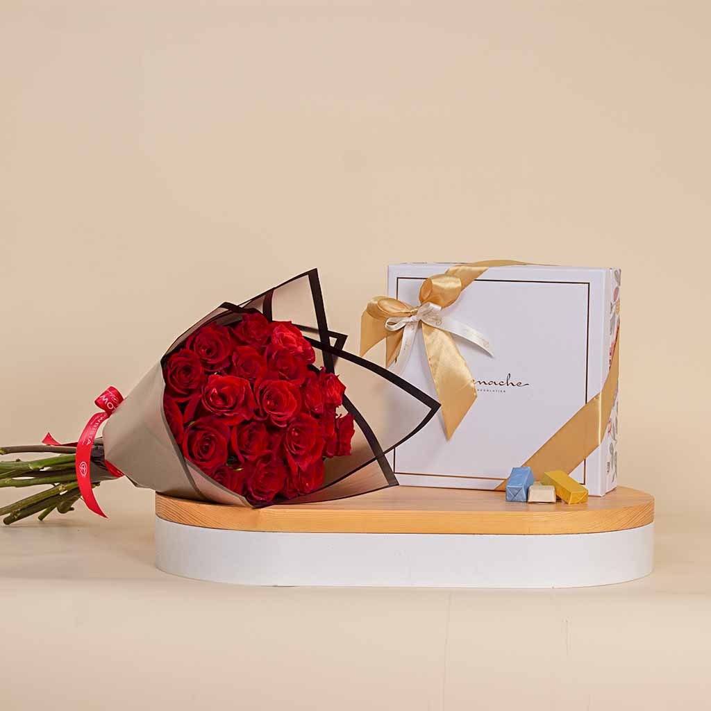 Flowrista Online Flowers Shop Panache Chocolate Box with Hand Bouquet 20 Red Roses